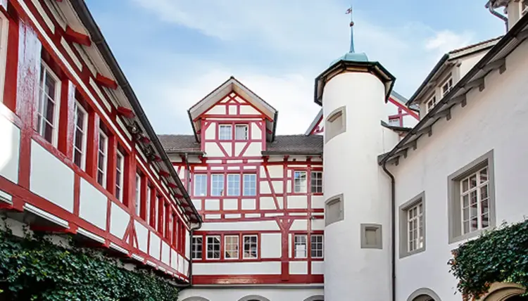 Innenhof & Kreuzgang Thumbnail